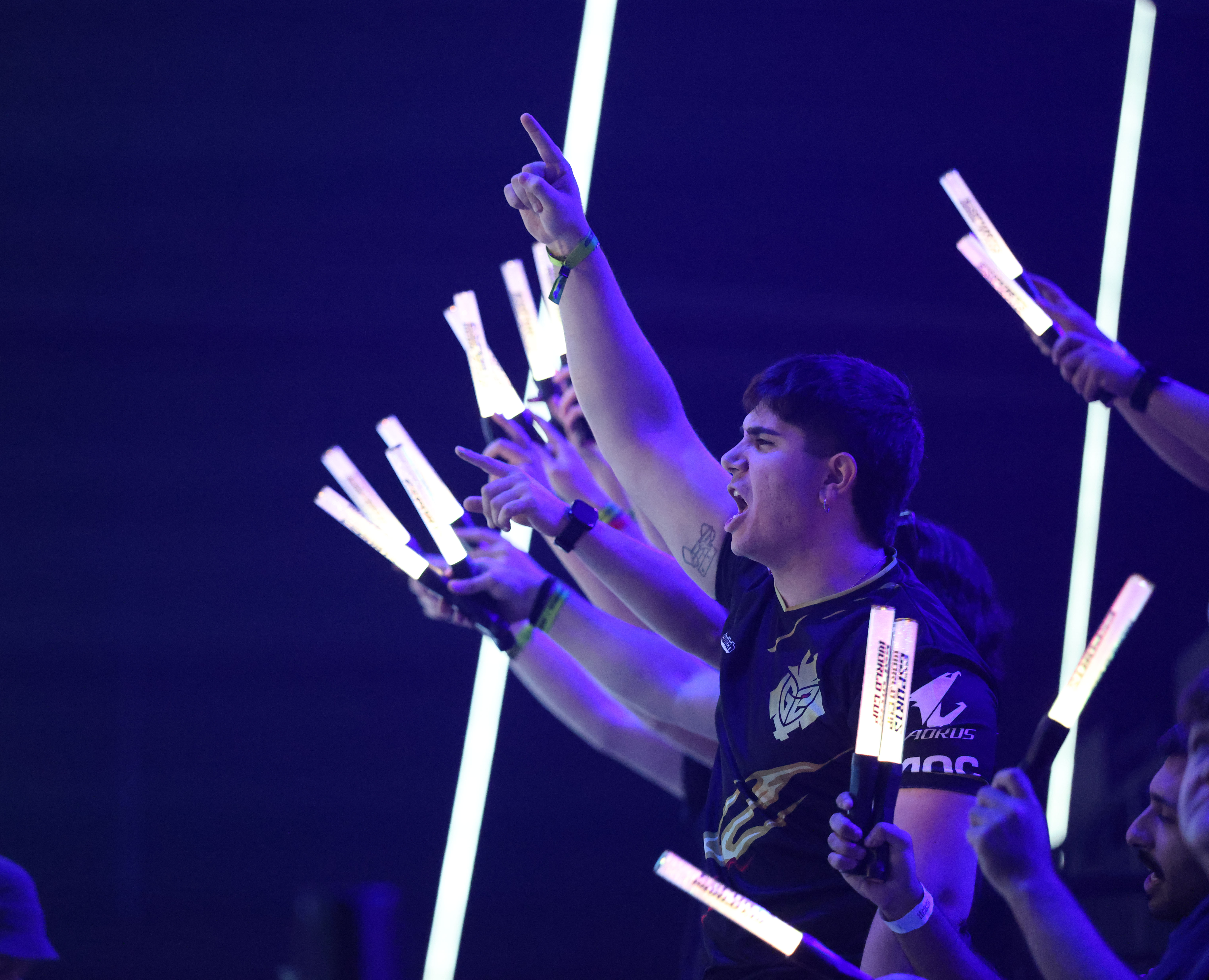 关于HLE轻取WBG，ShowMaker完成史诗逆转顶尖较量2025世界赛，引爆全场热议的信息