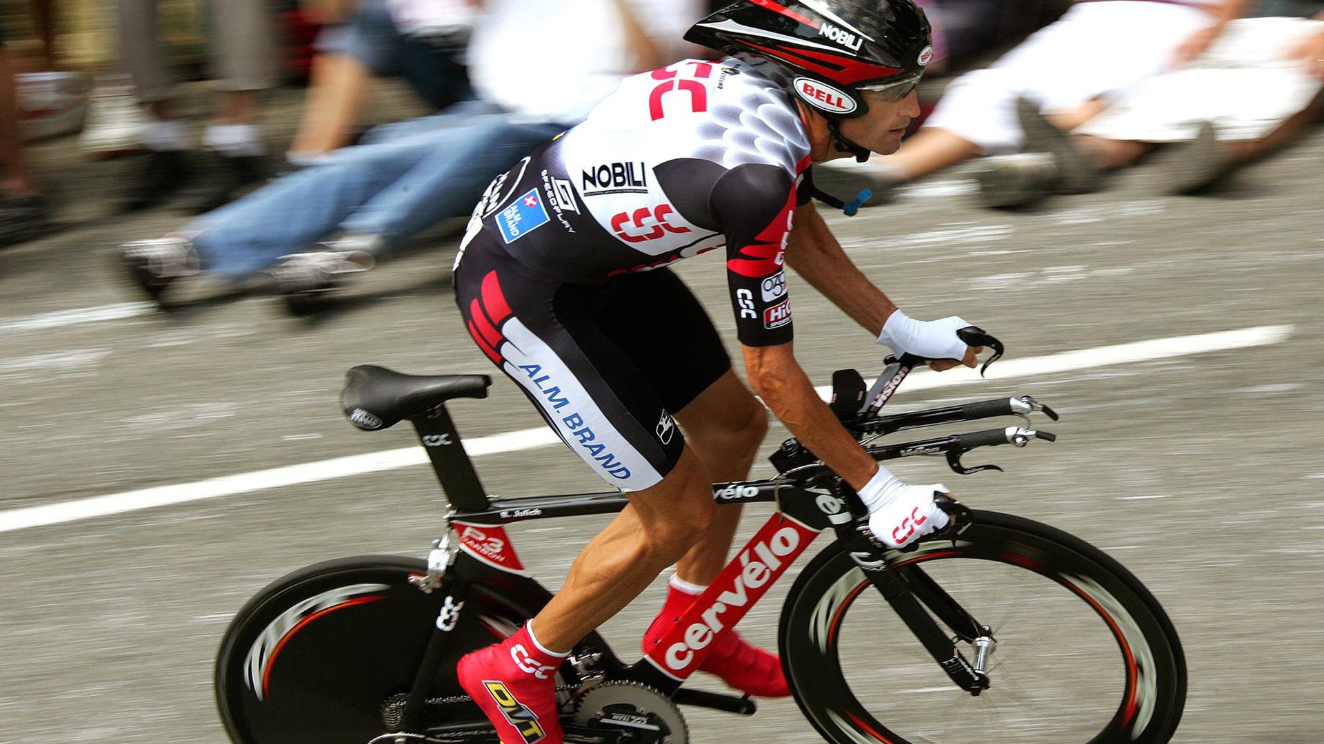 谁才是真正的主角？马里绝杀夜，裁判抢戏成国家德比最大争议！